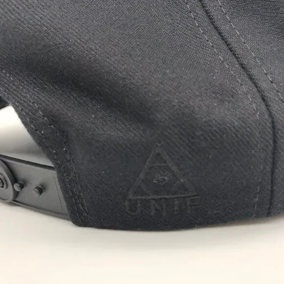New UNIF Metal Logo Baseball Flat Bill Cap Hat - Picture 4 of 6